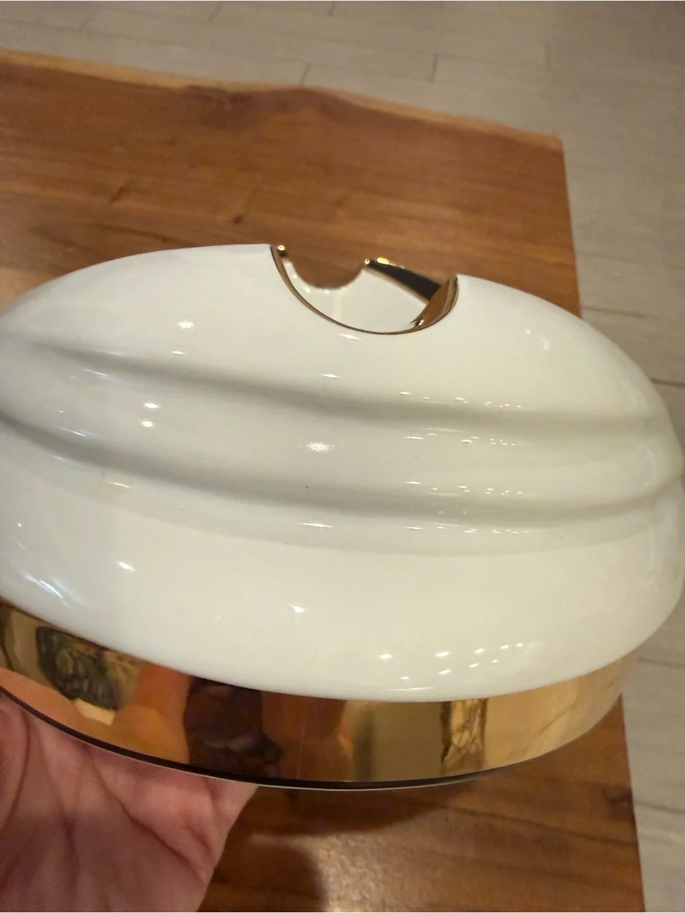 Gurkha Limited Edition White & Gold Ashtray by K. Hansotia & Comp.